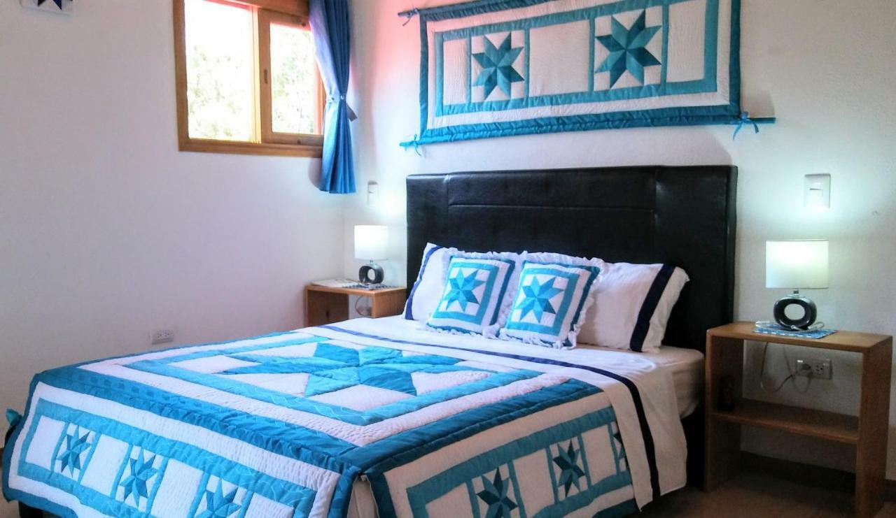 Cat-B&B Mi Hogar Jarabacoa Bagian luar foto